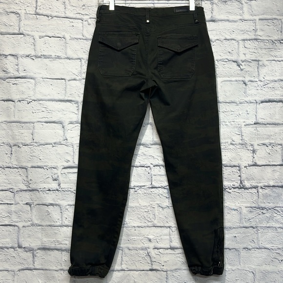 Blank NYC Camouflage Cuffed Joggers Size 28 - Picture 4 of 5